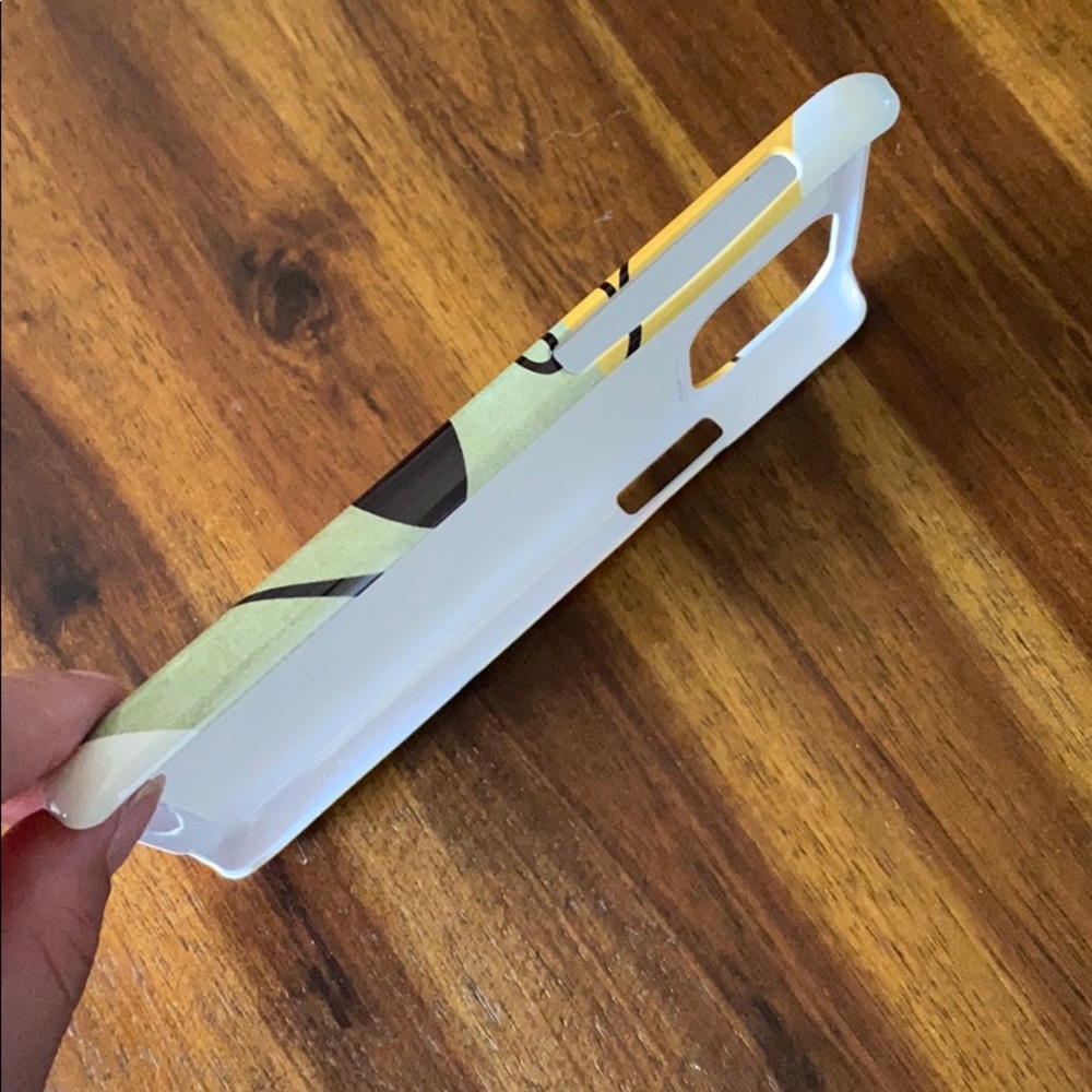 iPhone 11 Case - Picture 3 of 3